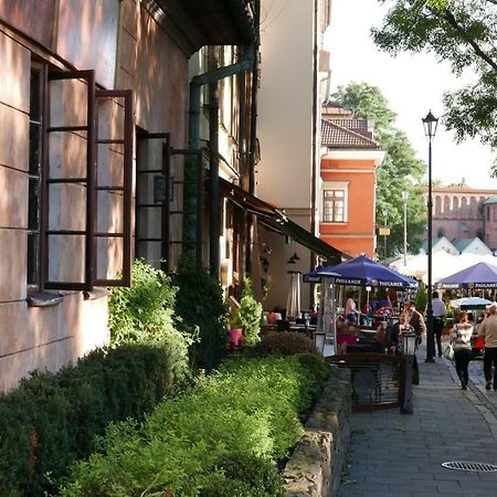 Sunflower Apartment Krakow Bagian luar foto