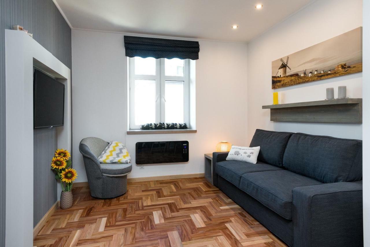 Sunflower Apartment Krakow Bagian luar foto