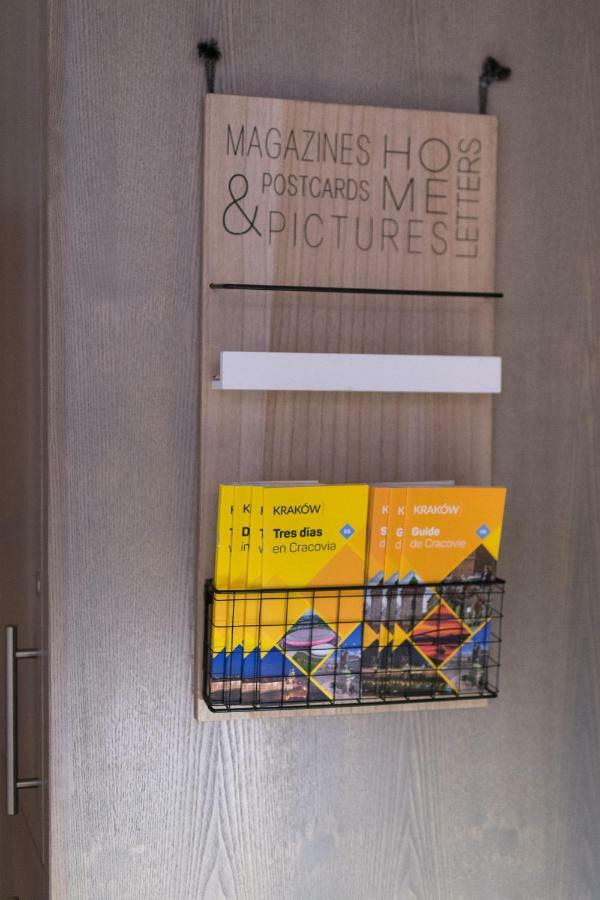 Sunflower Apartment Krakow Bagian luar foto